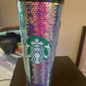 New Starbucks cup